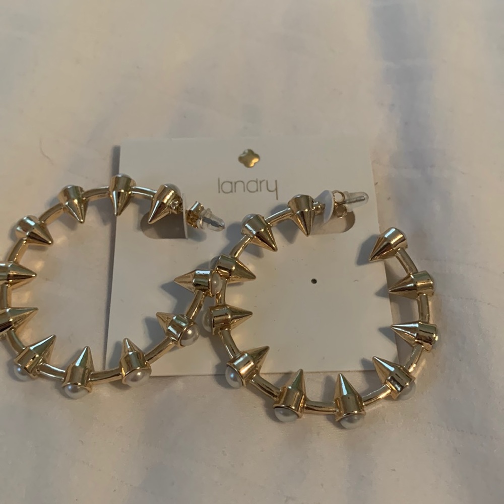 Landry Spiked Gold - Pearl Hoop Earrings